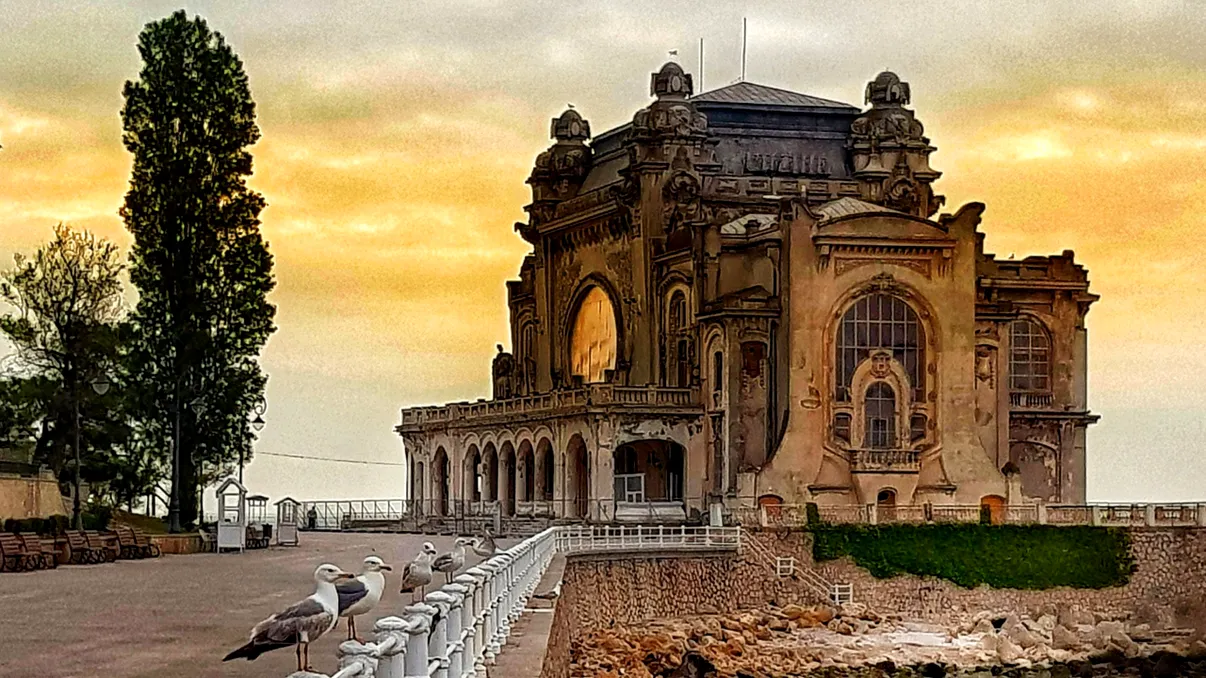 Cum arată viața bună în Constanța la început de secol 20. Cafenelele grecești, locul unde se nășteau povești de viață, rupte parcă din filme