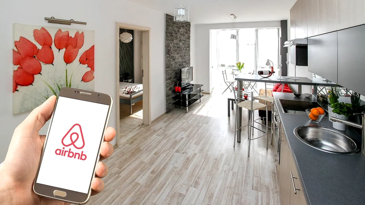 Airbnb către gazde: 