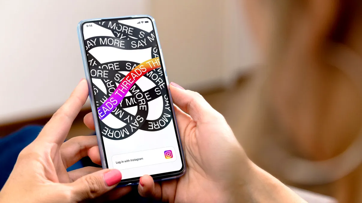 Meta limitează recomandările de conținut 