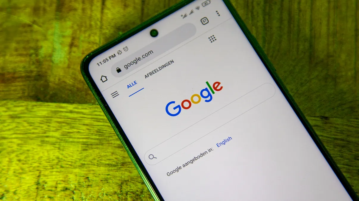 Google „schimbă la față” bara de căutare. Ce va fi nou, cum îți vine în ajutor