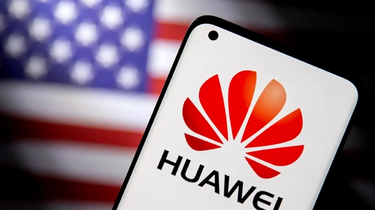 Chinezii de la HUAWEI, loviți din nou de americani. Cel mai nou episod al războiului comercial dintre SUA și China