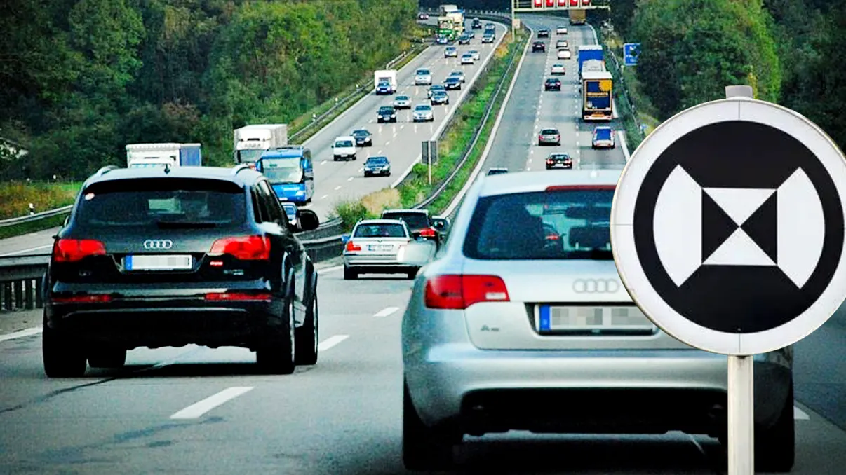 Indicatorul rutier care le dă bătăi de cap șoferilor. Foarte mulți conducători auto nu cunosc semnificația sa, întâlnit cu precădere în Germania