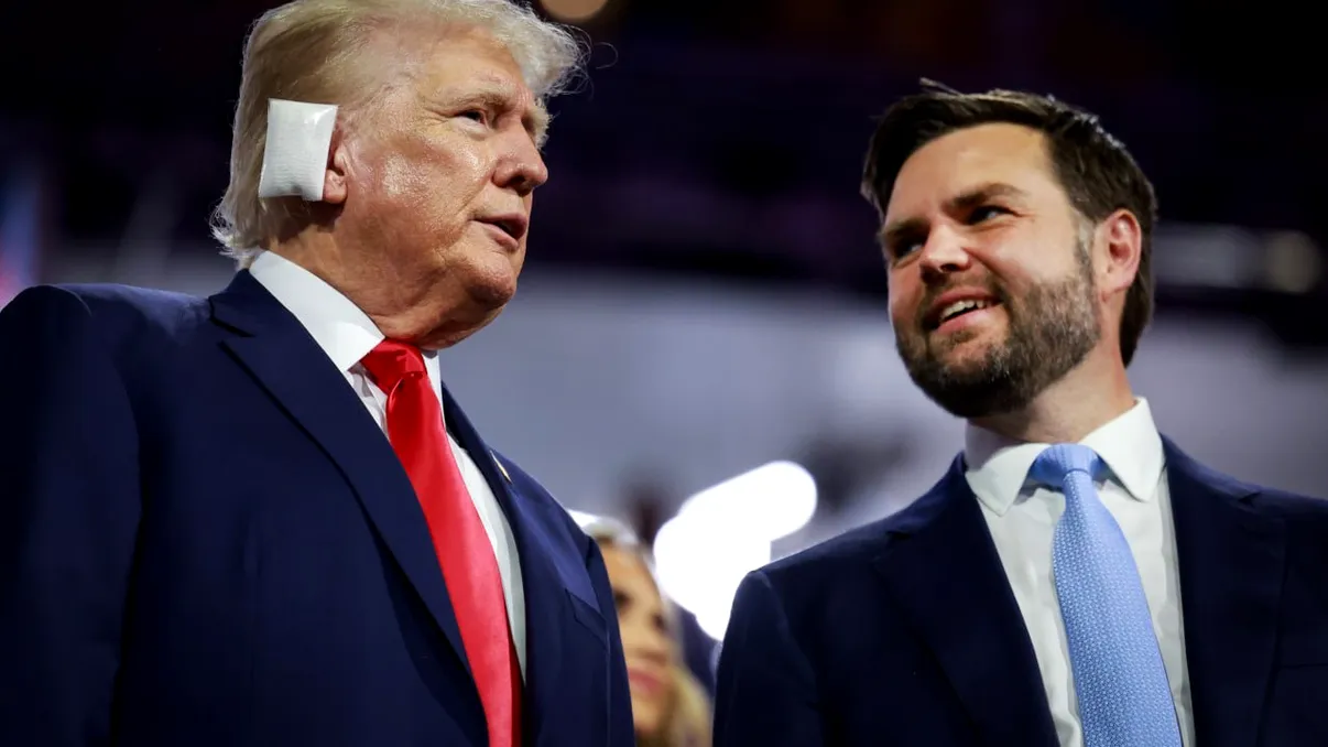 Cine este milionarul de 39 de ani JD Vance, ”moștenitorul” lui Donald Trump. 10 lucruri despre cel care poate fi viitorul vicepreședinte al Americii