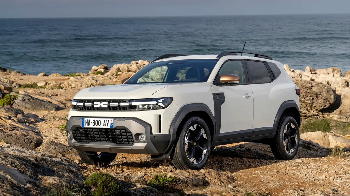 Dacia vine cu o surpriză pentru șoferi: Cu cât ieftinește producătorul auto noul Duster, chiar la lansare