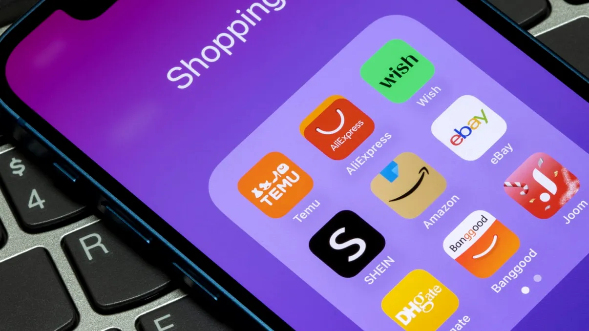 S-a terminat cu hainele ieftine de pe Shein, Temu și AliExpress: UE vrea să impună noi taxe vamale