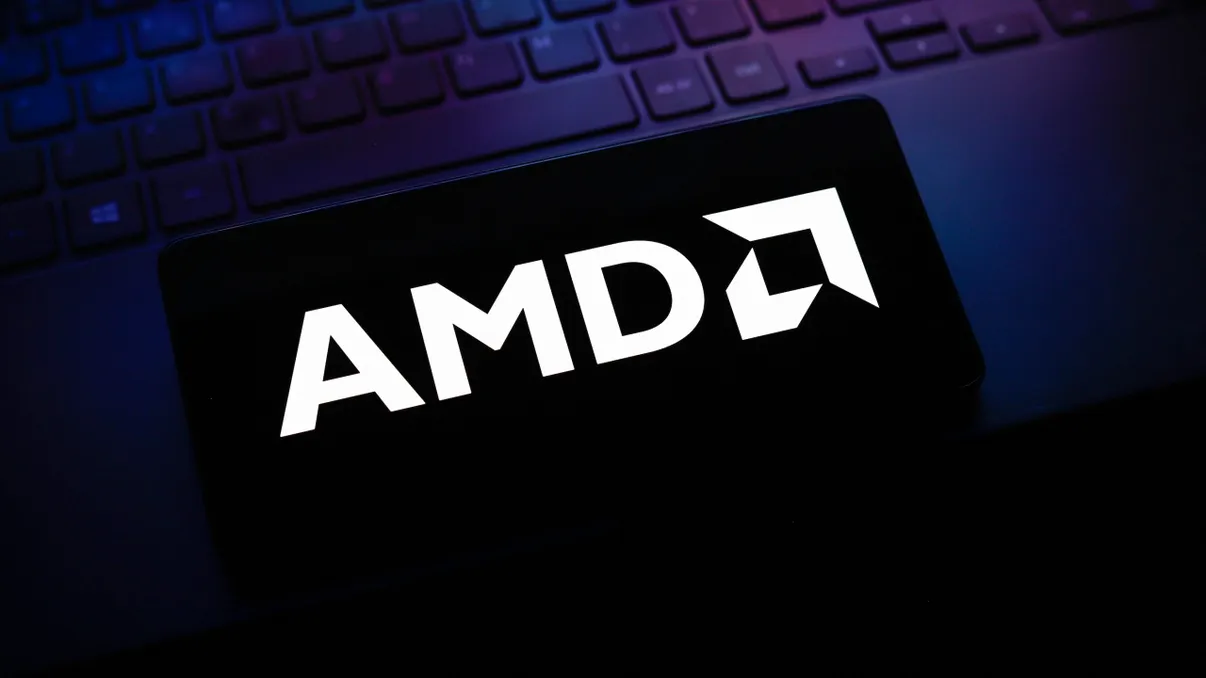 Toți utilizatorii de calculatoare cu procesoare AMD, vulnerabili