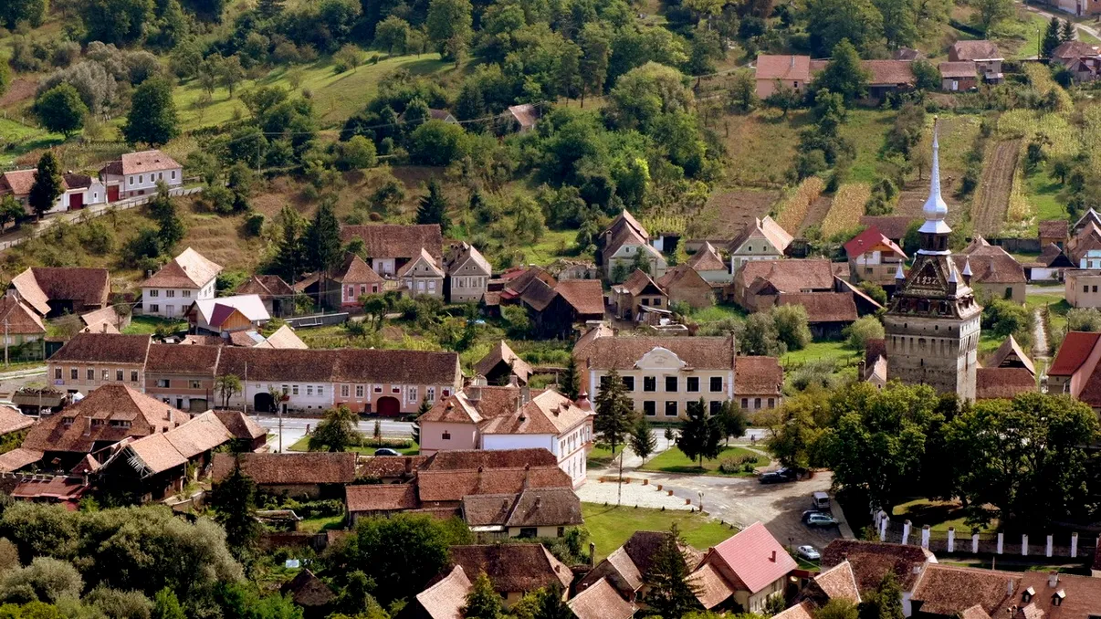 Un loc superb din România va prinde iar viață prin restaurarea caselor tradiționale