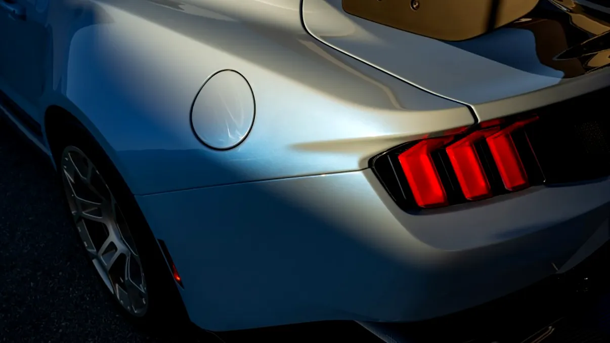 Ford scoate pe străzi cea mai puternică mașină de serie construită vreodată: Bolidul atinge fără efort 325 km/h