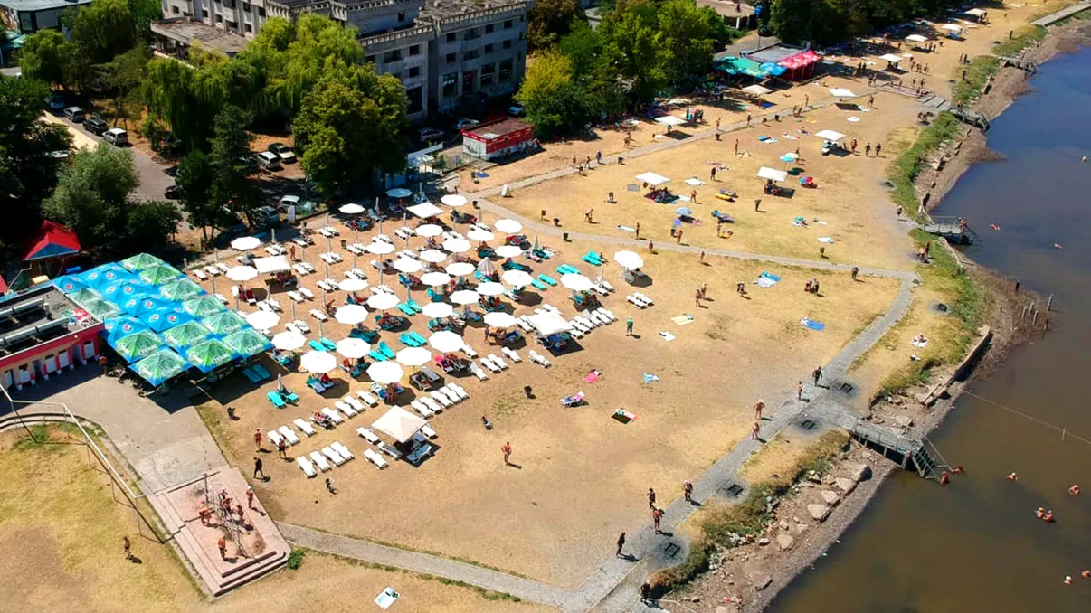 „Picior de Paris”, stațiunea din România care renaște din propria cenușă, renumită odinioară în lume pentru nămolul sapropelic