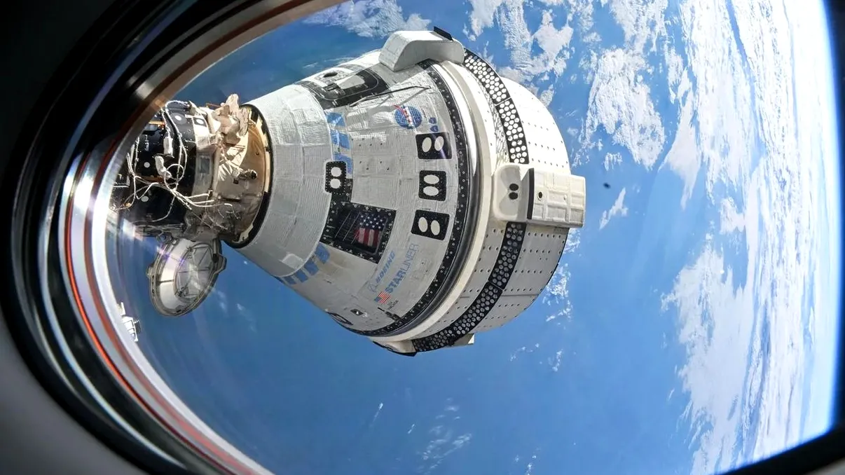 Starliner se întoarce pe Pământ fără echipaj: Problemele tehnice au dus la schimbarea planurilor inițiale