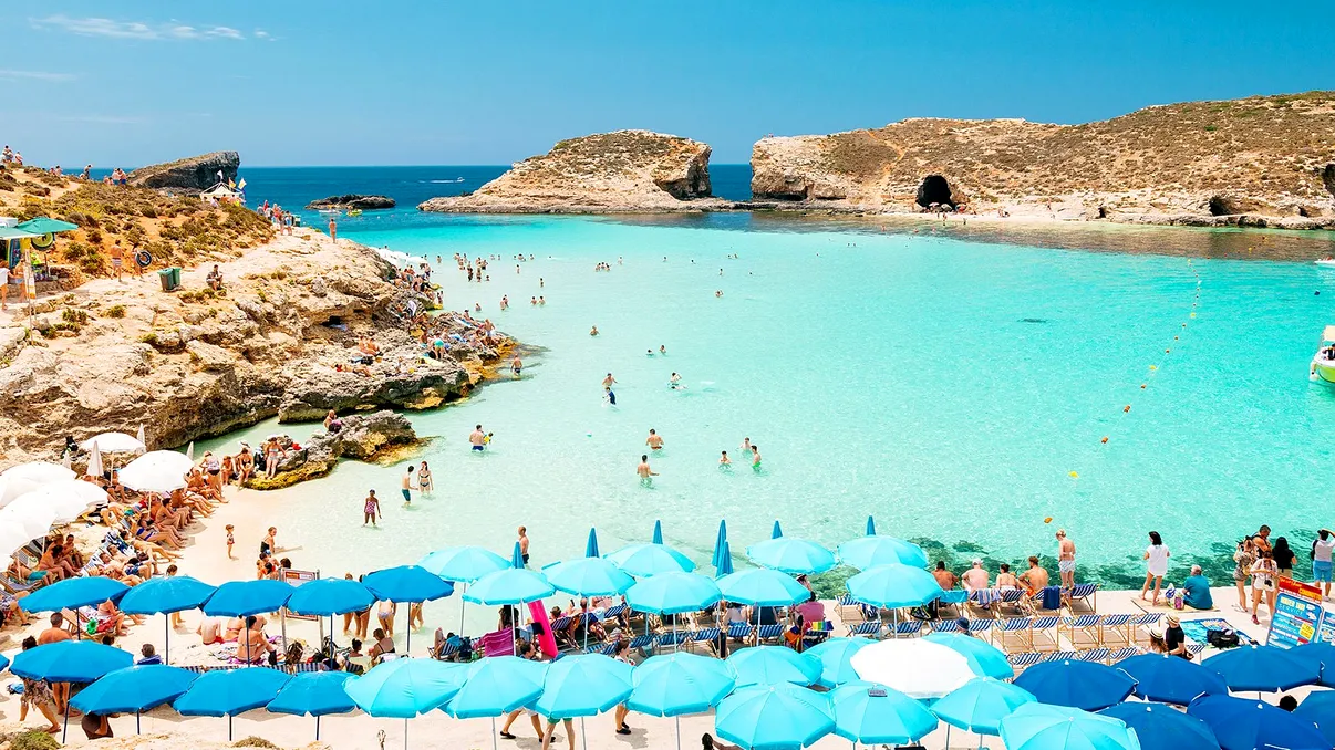 Perioada de extrasezon, o oportunitate de vacanțe mai ieftine. La ce să mai fii atent pentru călătorii cu buget redus, așa faci economie