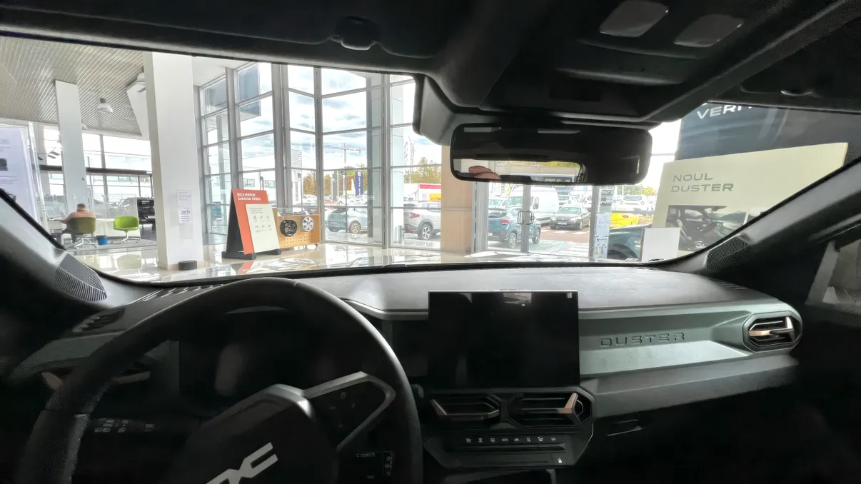 Dacia Duster 2024, mai periculoasă decât ai crede la prima vedere. Avertismentul unui șofer devenit viral, ”sunt un liliac la volan”