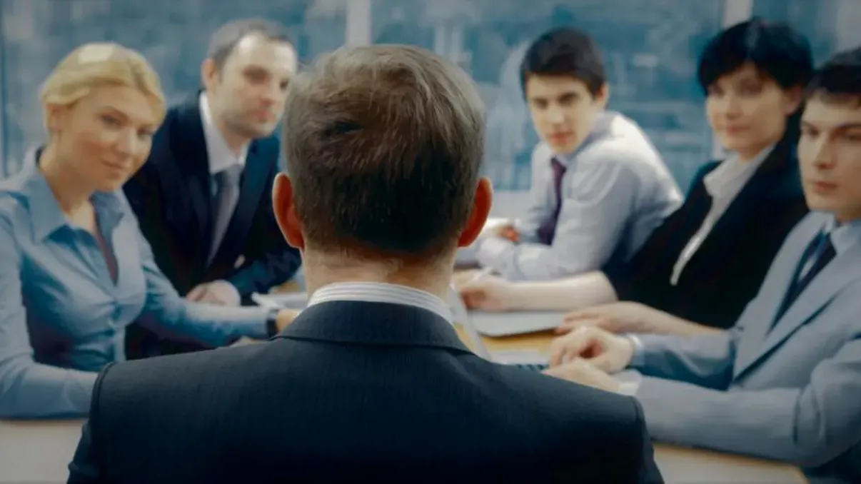 Dorințele bizare pe care le au românii la angajare: „A întrebat dacă-i virăm salariul în contul mamei, că el nu știe să-l gestioneze”