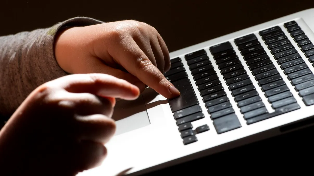 Platforma de jocuri online care introduce noi protocoale de siguranță pentru copii