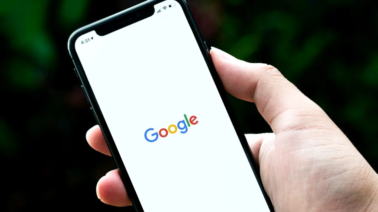 Google, schimbare neașteptată pe iPhone: De ce ar trebui să eviți să dai click pe aceste linkuri