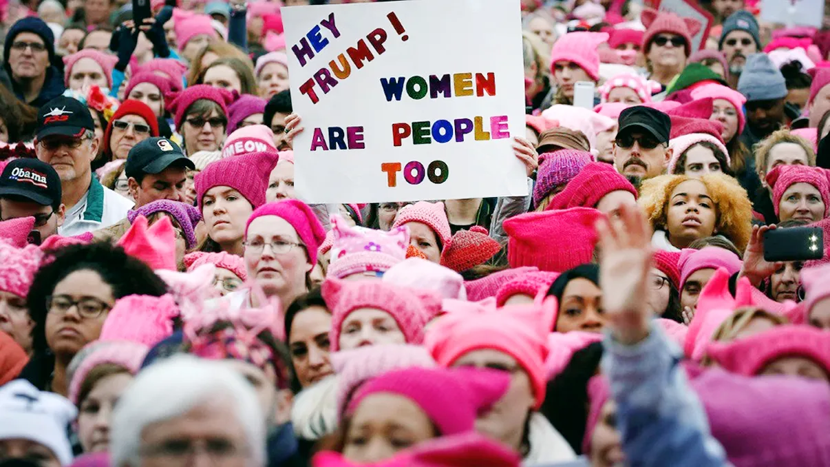 Un nou fenomen social a luat naștere în America după realegerea lui Trump. Ce este „Mișcarea 4B”