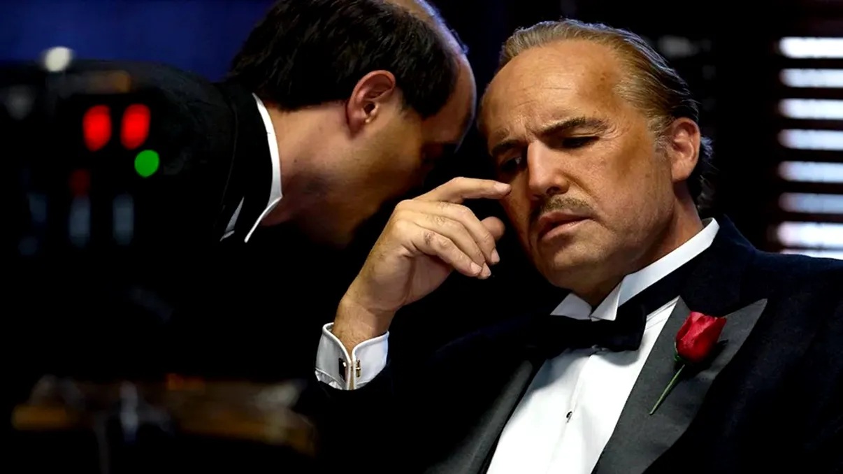 Billy Zane devine de nerecunoscut în rolul lui Marlon Brando pentru noul film biografic „Waltzing with Brando”