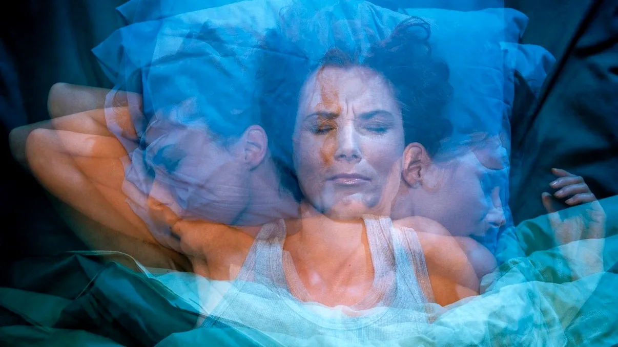 Noua terapie psihiatrică ce propune dialogul cu vocile din capul tău: De ce este eficientă și cum ne ajută, conform specialiștilor