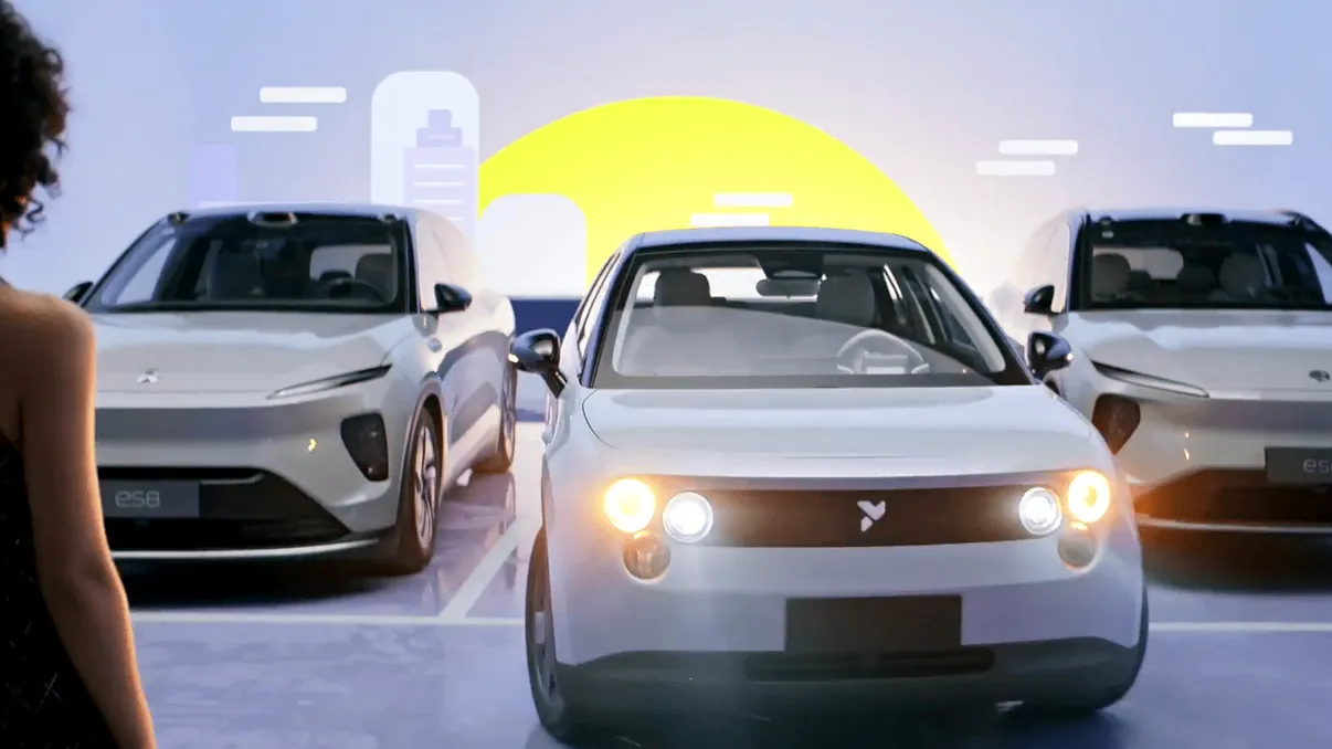 Chinezii atacă direct Dacia Spring, Mini și Smart-ul de la Mercedes, lansând o mașină electrică ieftină de oraș. Ce oferă Nio prin noul brand Firefly