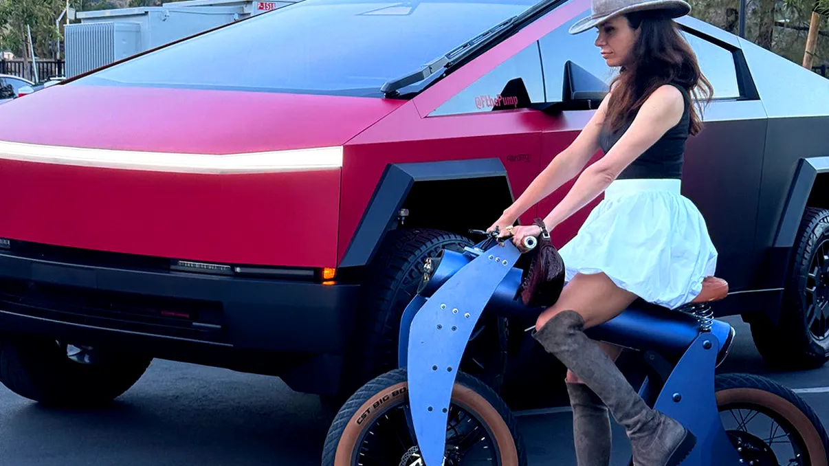 Aceasta este bicicleta electrică fără pedale care îmbină designul futurist cu performanța urbană