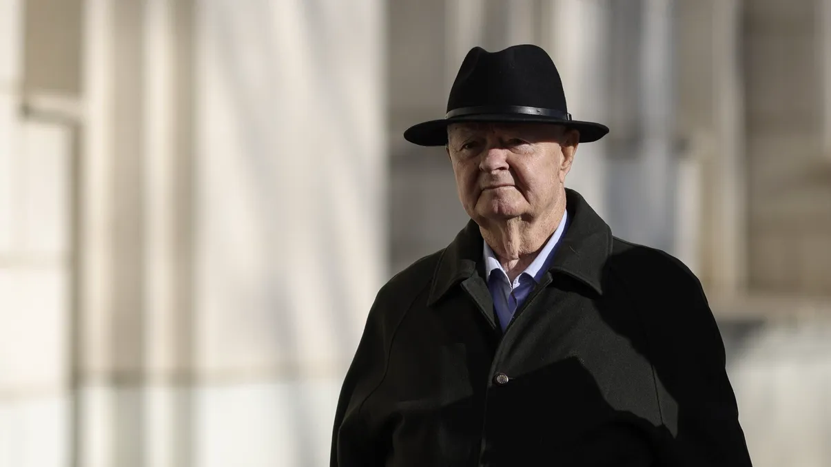 Cine este Virgil Măgureanu, fostul șef SRI. A fost pus oficial sub acuzare pentru crime împotriva umanității în dosarul Mineriadei din 90