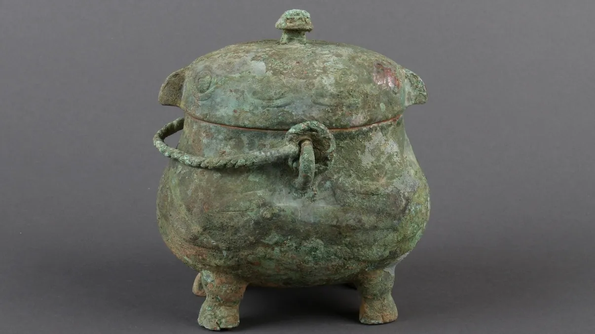 Descoperire remarcabilă: Vin distilat vechi de 3.000 de ani, găsit în China