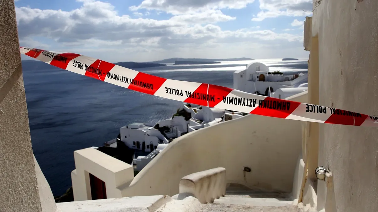 12.800 de cutremure în Santorini.  Seismologii sunt îngrijorați. Este stare de urgență până pe 3 martie