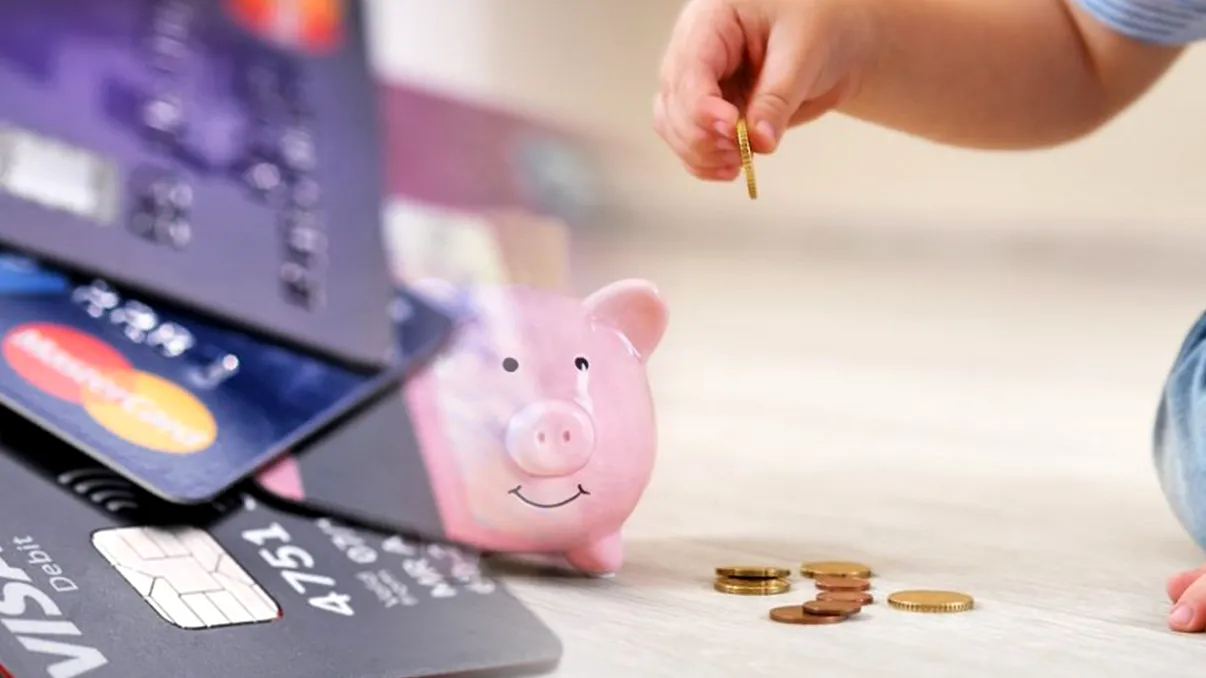 Alocațiile intră mai devreme pe card în februarie 2025. Pe ce dată se fac plățile