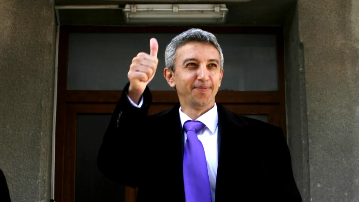 Totul despre Emilia Bățău, partenera de viaţă a lui Dan Diaconescu. Cei doi sunt de aproape patru decenii împreună, dar nu s-au căsătorit