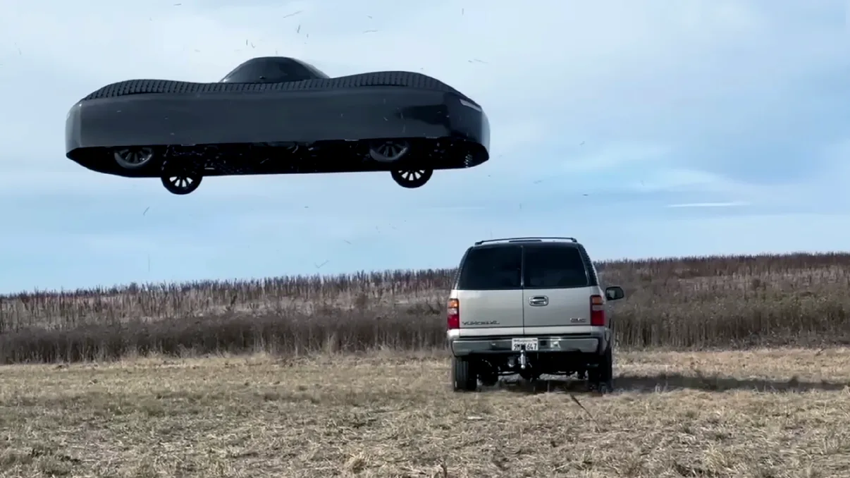 VIDEO | Mașina electrică zburătoare devine realitate: cât costă să ai una și când începe producția