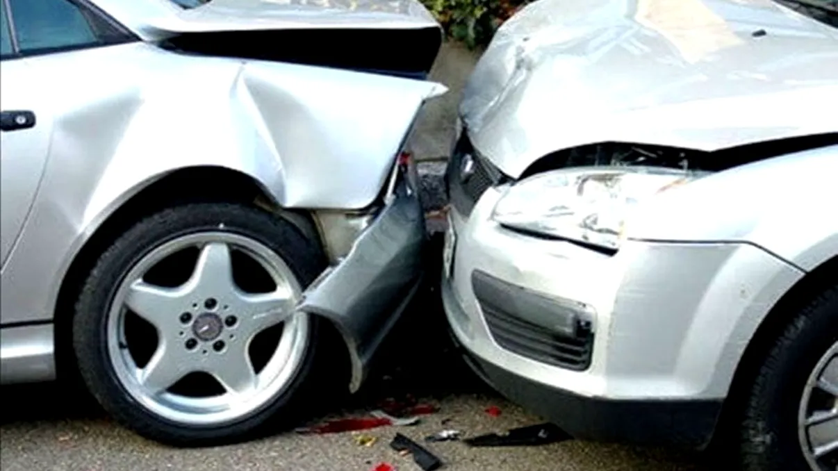 Când RCA-ul nu acoperă dauna maşinii sau spitalizarea victimelor. Orice şofer trebuie să fie pregătit pentru aceste situaţii