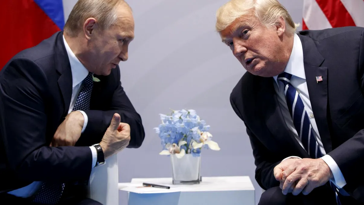Trump anunță că a avut o discuție cu Putin: „Demarăm imediat negocierile. Îl vom contacta pe Zelenski”. Reacția Kremlinului