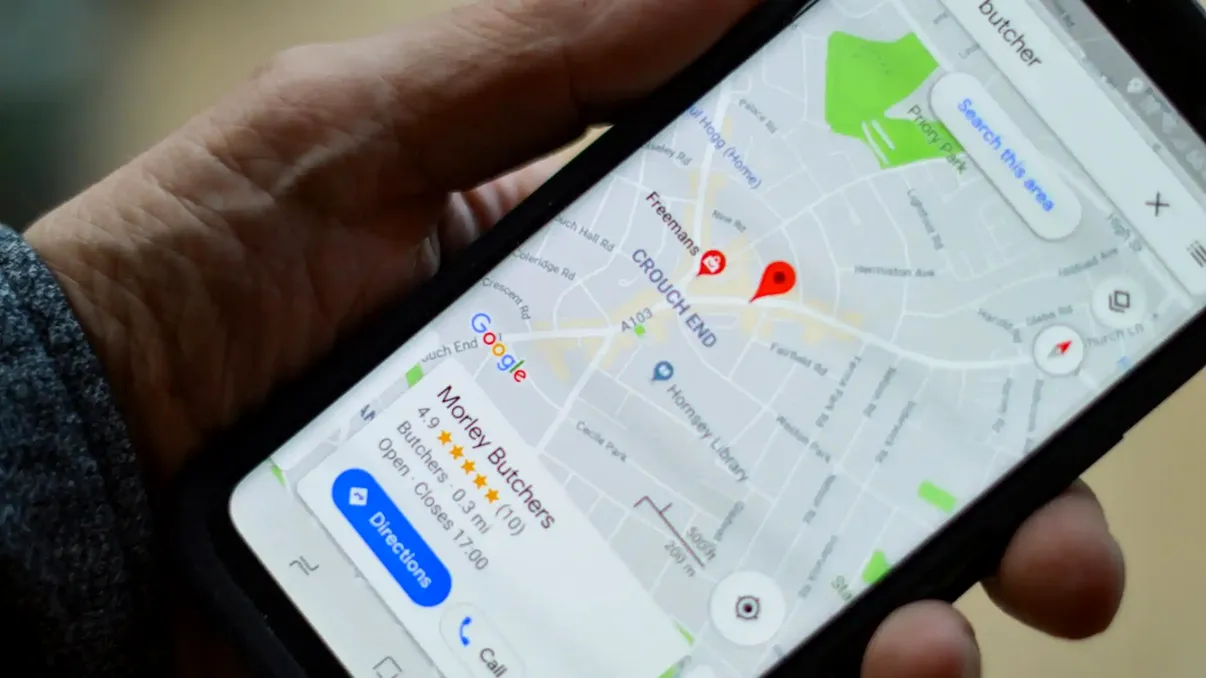 Google Maps se reinventează: noua funcție cu inteligență artificială care îți face viața mai ușoară