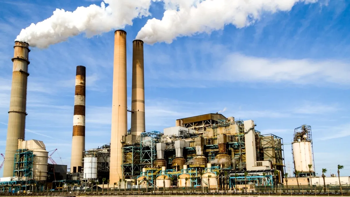 Poluarea aerului provoacă peste 1.100 de cazuri de cancer pulmonar anual în această țară