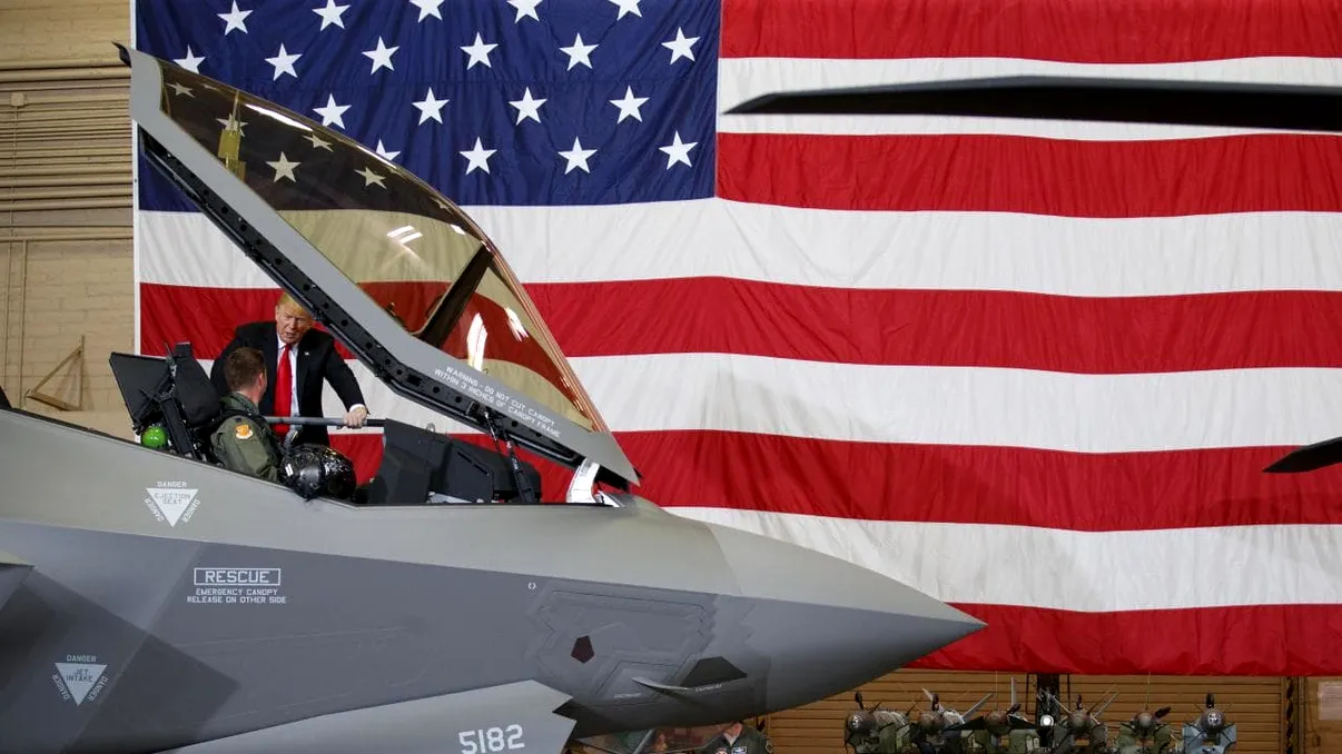 Donald Trump, în război cu turbinele eoliene. Cum a reușit să îngroape în câteva săptămâni o industrie globală, a dus la concedieri masive