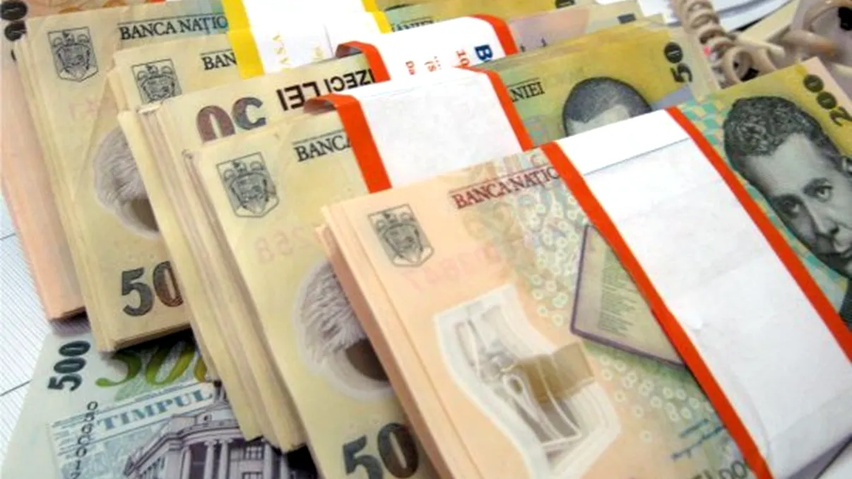 Bancnotele românești din anii '90 care îți aduc 99.000 de lei. Erau comune, orice român le avea în buzunar