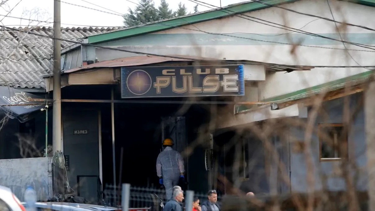 Momentul în care a izbucnit incendiul în clubul din Macedonia de Nord. Artificiile au aprins totul în câteva secunde VIDEO