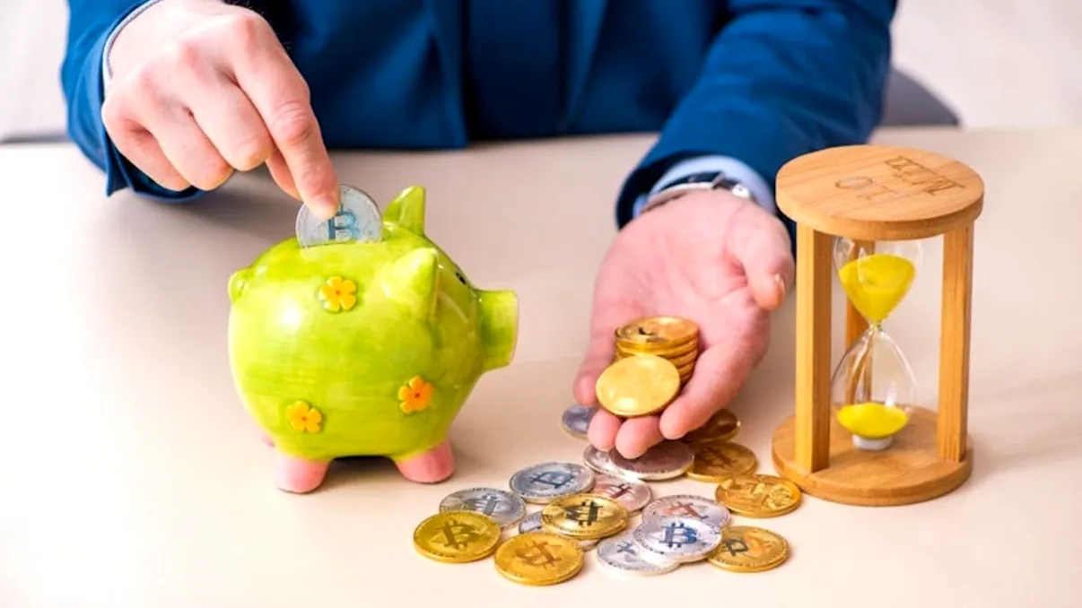 Pensionarii României de mâine nu mai cred în pensia de azi. Criptomonedele și alte metode financiare sunt mai credibile în viitor