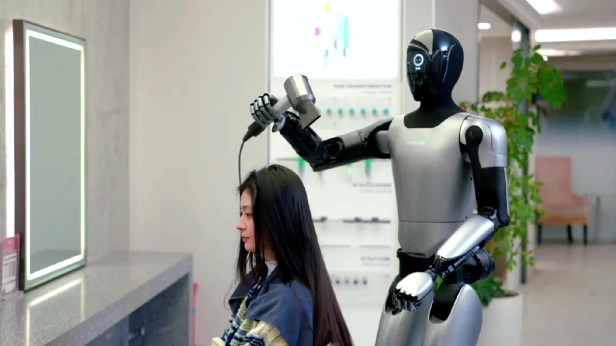 Robotul umanoid care spală, gătește, tunde și servește în hoteluri. Ce va face în premieră mondială chinezăria