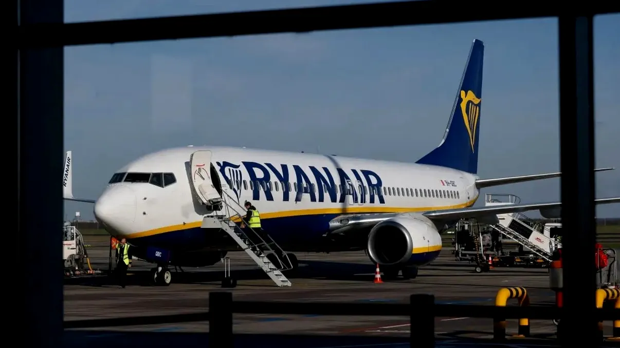 Schimbarea făcută de Ryanair i-a revoltat pe clienți. Pasagerii, nevoiți să se supună noilor reguli impuse de companie: „Ridicol”