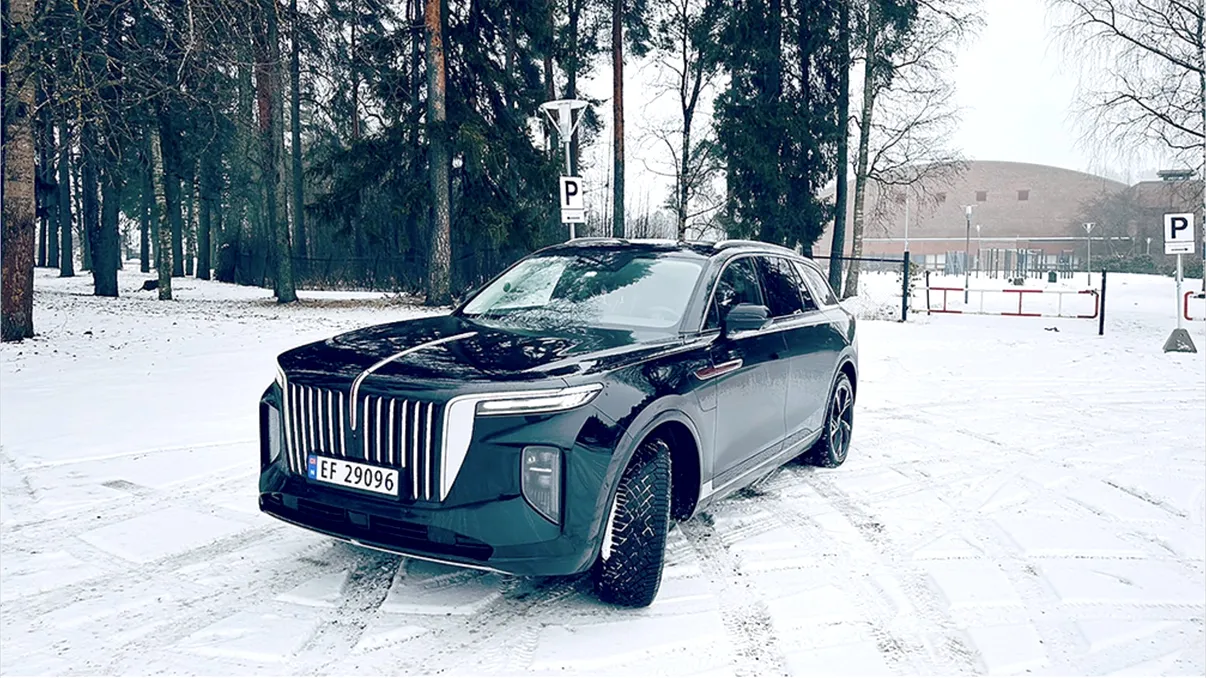 A crezut că își cumpără un SUV electric de lux, dar și-a luat o chinezărie dubioasă. Cum l-a șocat mașina nouă