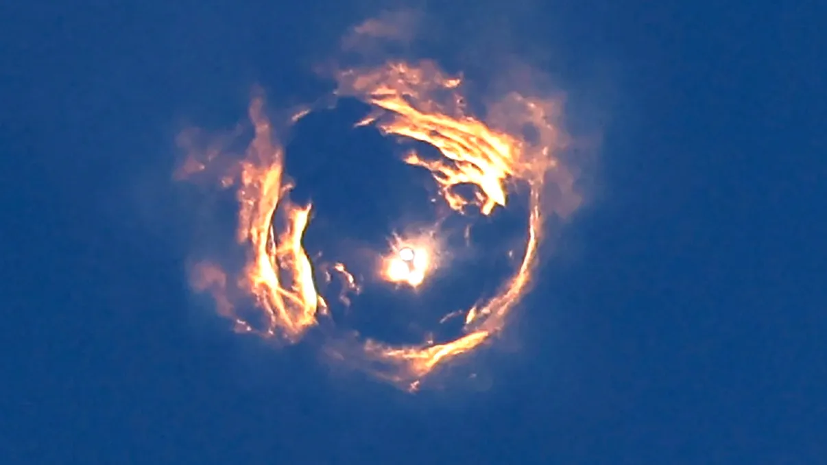 Eșec răsunător pentru SpaceX: Starship explodează la scurt timp după lansare, Elon Musk promite să continue