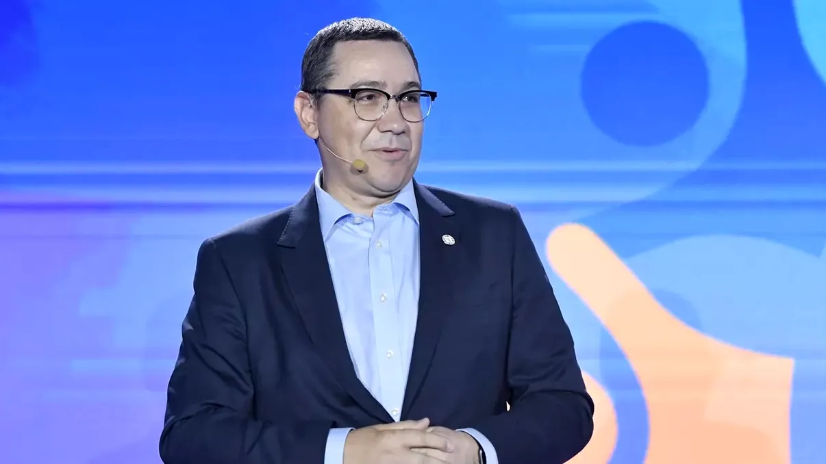 Victor Ponta, petreceri cu manele. A recunoscut că este viciul său: ”Mai ales după un vin roşu”