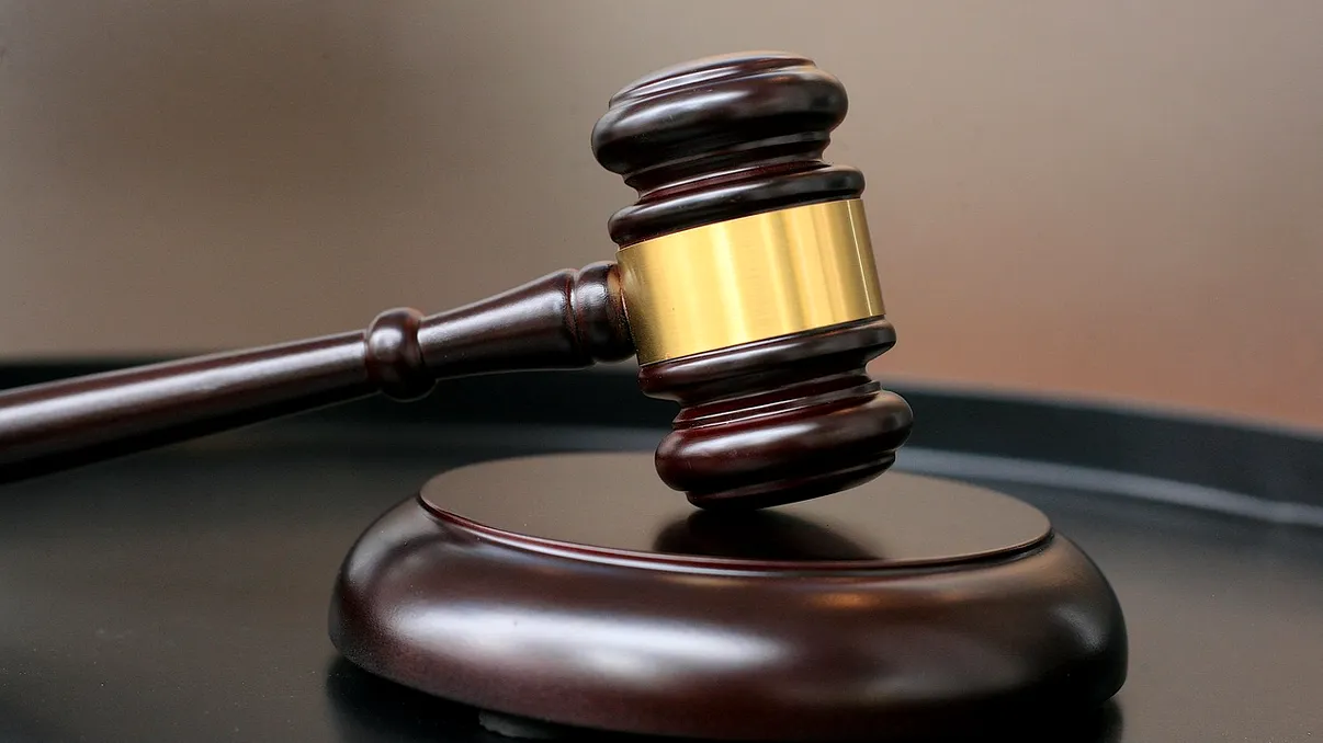 Legea indexării pensiilor militare, neconstituţională. CCR a admis sesizarea formulată de Avocatul Poporului