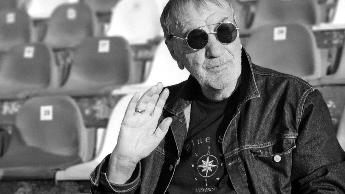 A murit o legendă a fotbalului românesc. Fostul mare jucător şi antrenor Vasile Simionaş s-a stins din viață