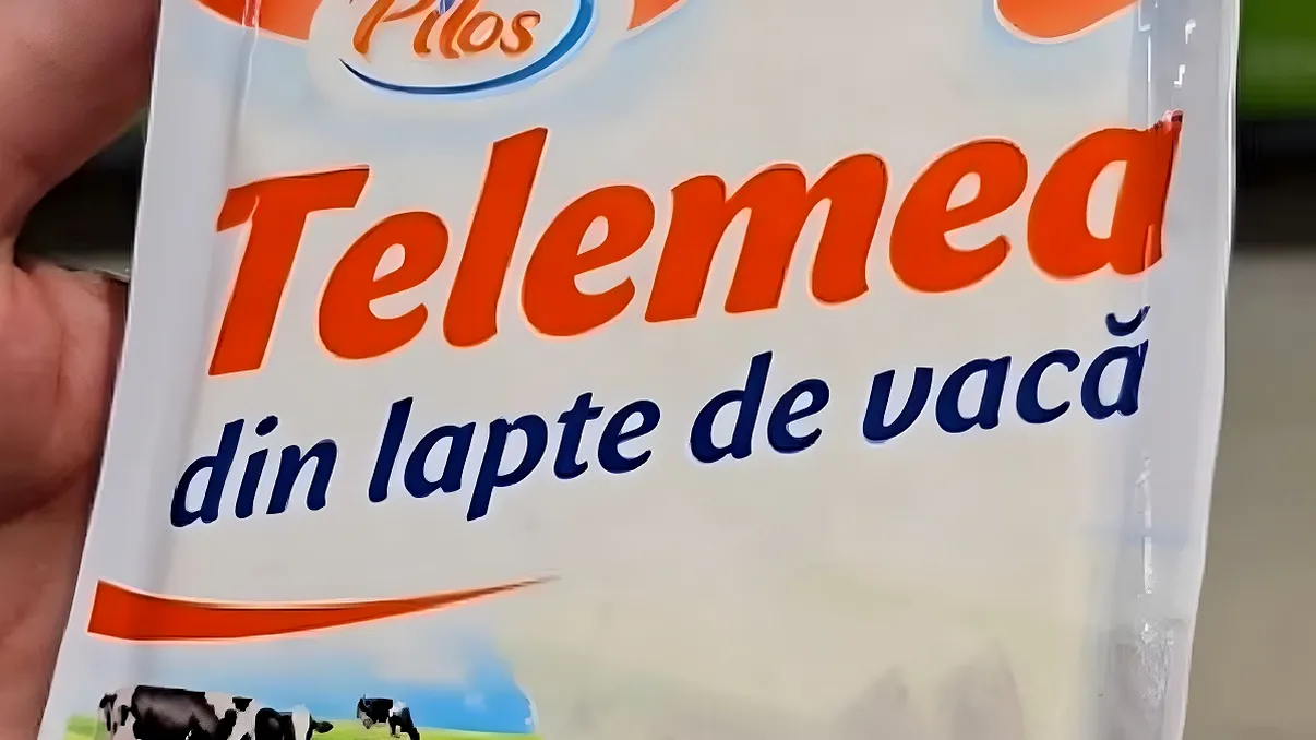 Ce conţine telemeaua de vacă marca Pilos. Mulţi români o iau din Lidl fără să citească eticheta