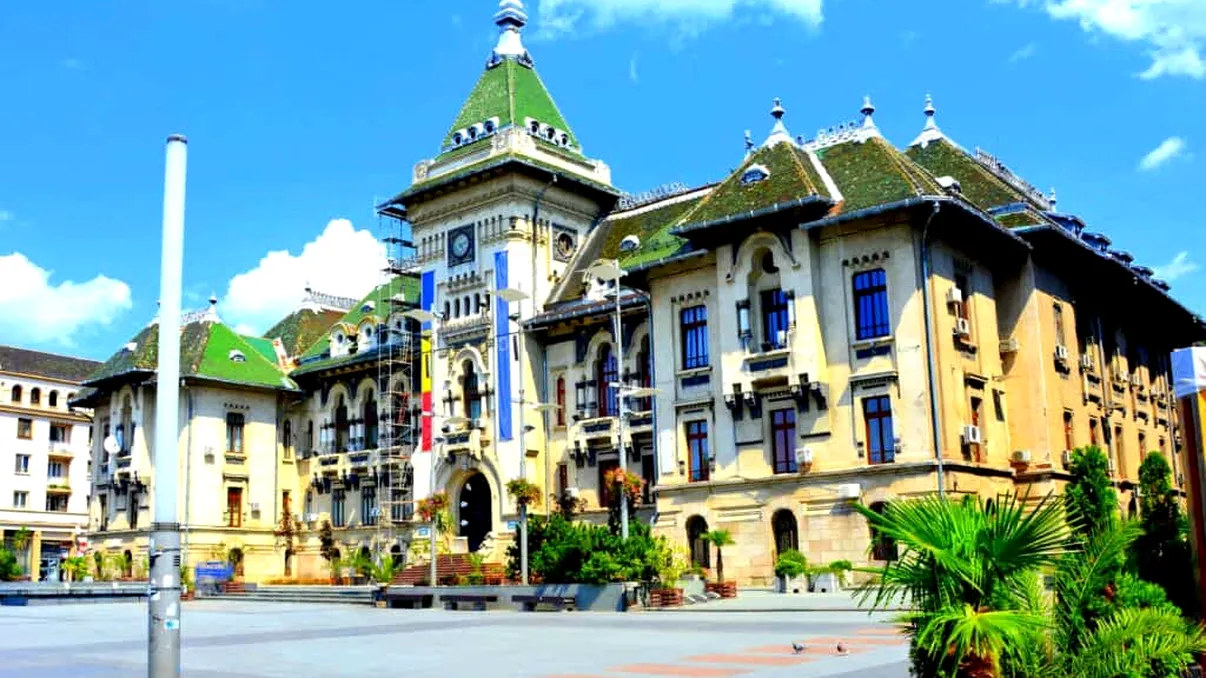 Orașul din România care strânge turiștii ca un magnet. Primăria, uimită de numărul uriaș de vizitatori din ultimele săptămâni, ce îi atrage pe așa mulți acolo