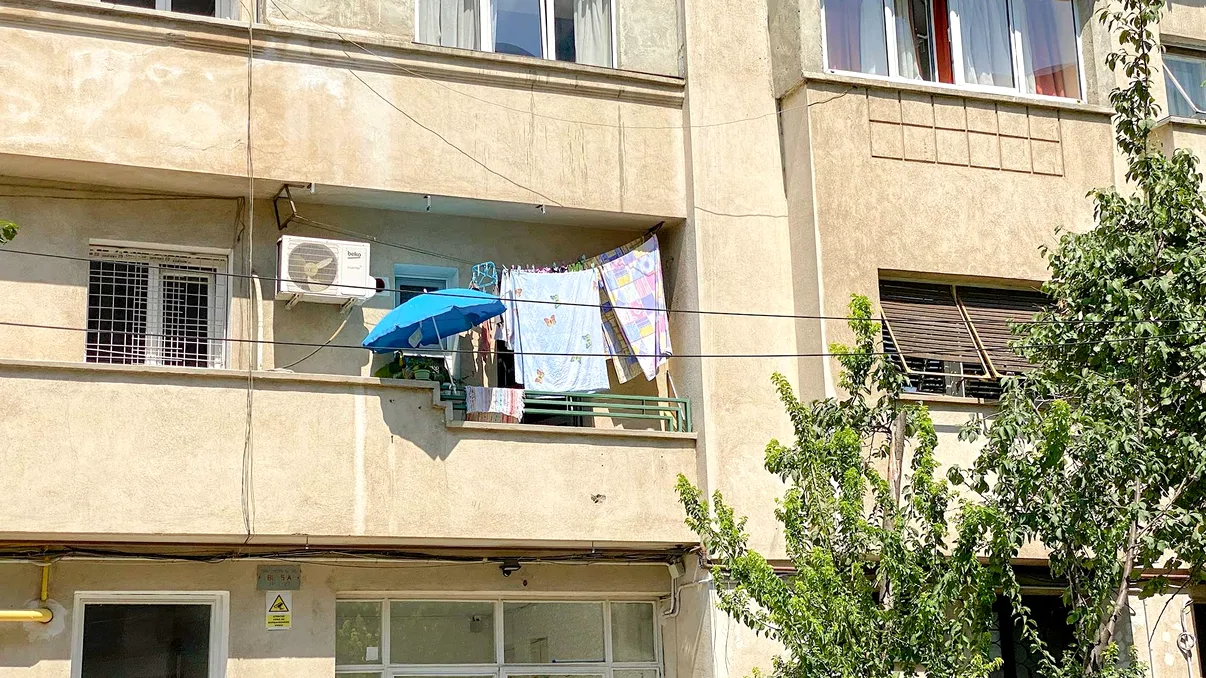 S-a dat startul la Noua Casă 2025, din păcate! Culmea, rata lunară e mai scumpă decât la un credit ipotecar cu dobândă fixă în primii ani. Cât plătești înapoi în 30 de ani dacă iei 250.000 de lei