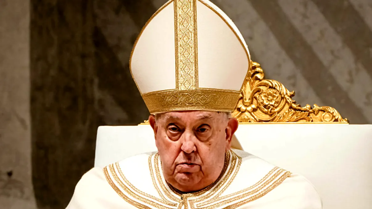 Singurul cuvânt care apare pe mormântul Papei Francisc. Ce înseamnă și de ce l-a ales