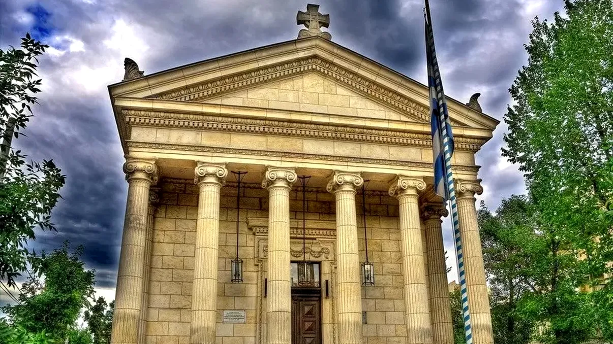 Singurul templu elen din România se află chiar în inima Capitalei. Biserica Greacă, unul dintre cele mai frumoase monumente ale Bucureștiului